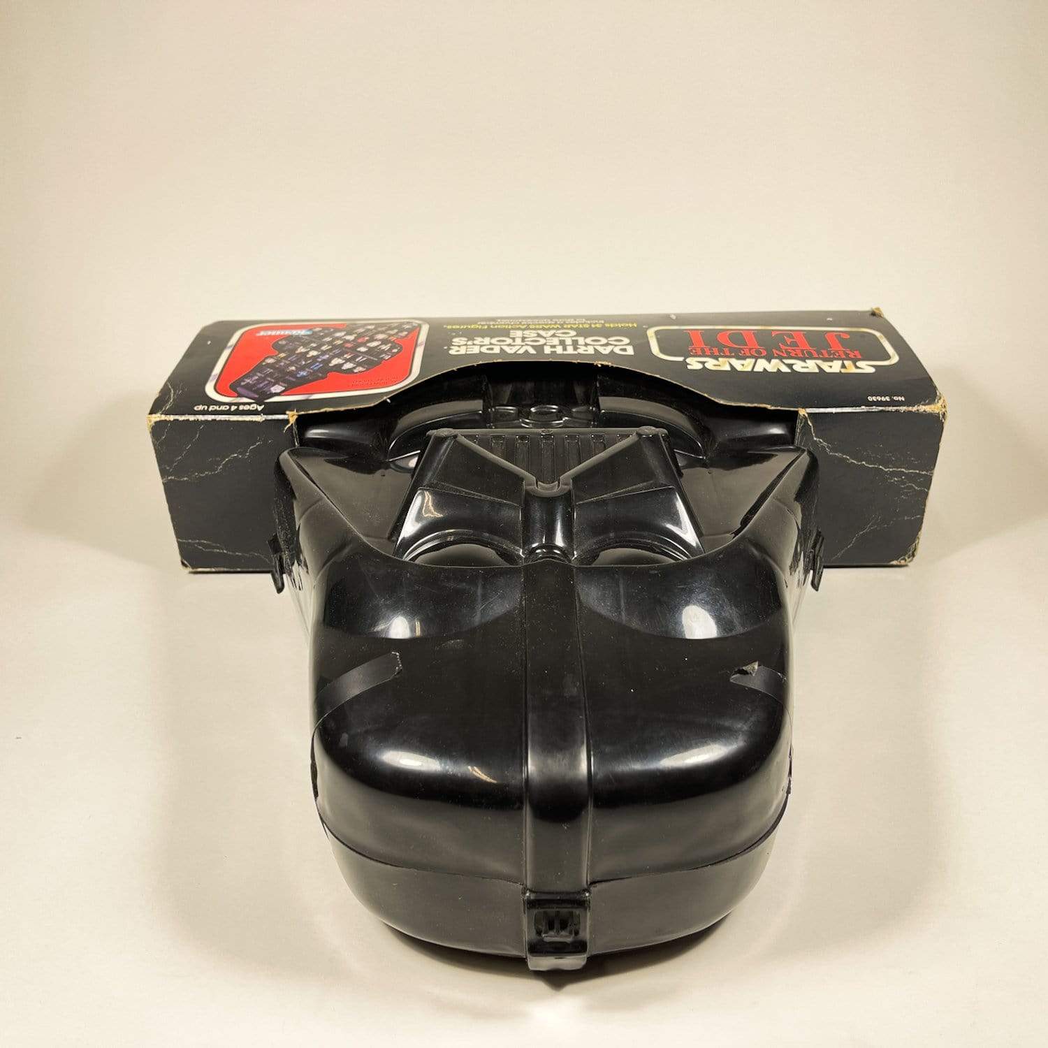 Vintage Kenner Star Wars Vehicle Darth Vader Carrying Case -  Sealed