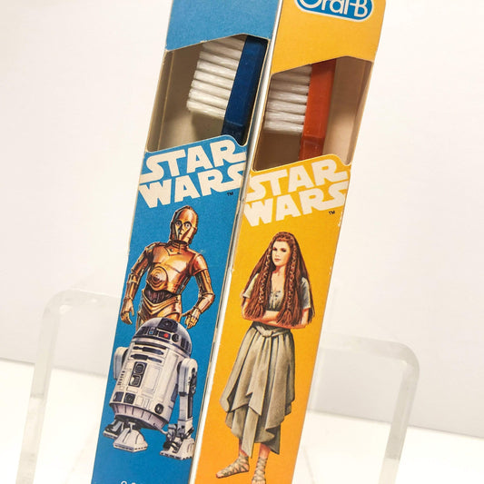 Pair of Oral-B Toothbrushes (Canadian GDE)