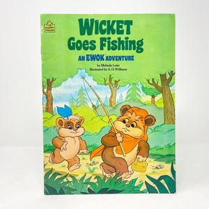 Vintage Random House Star Wars Non-Toy Wicket Goes Fishing Book (1984)